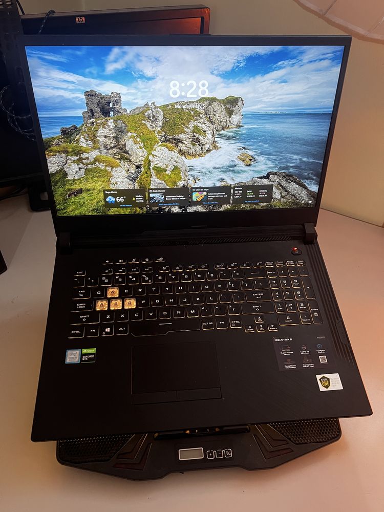 laptop asus rog strix G731GT +cooler +mouse steelseries rival 3