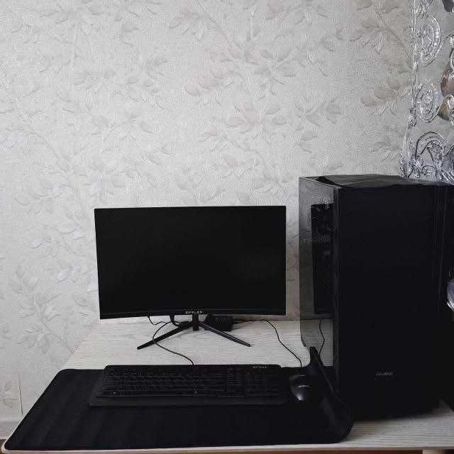 Продается Срочно Мощный игровой компьютер