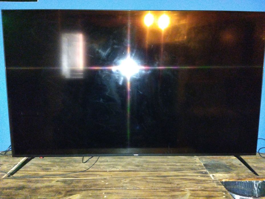 Телевизор Yasin 65" на запчасти