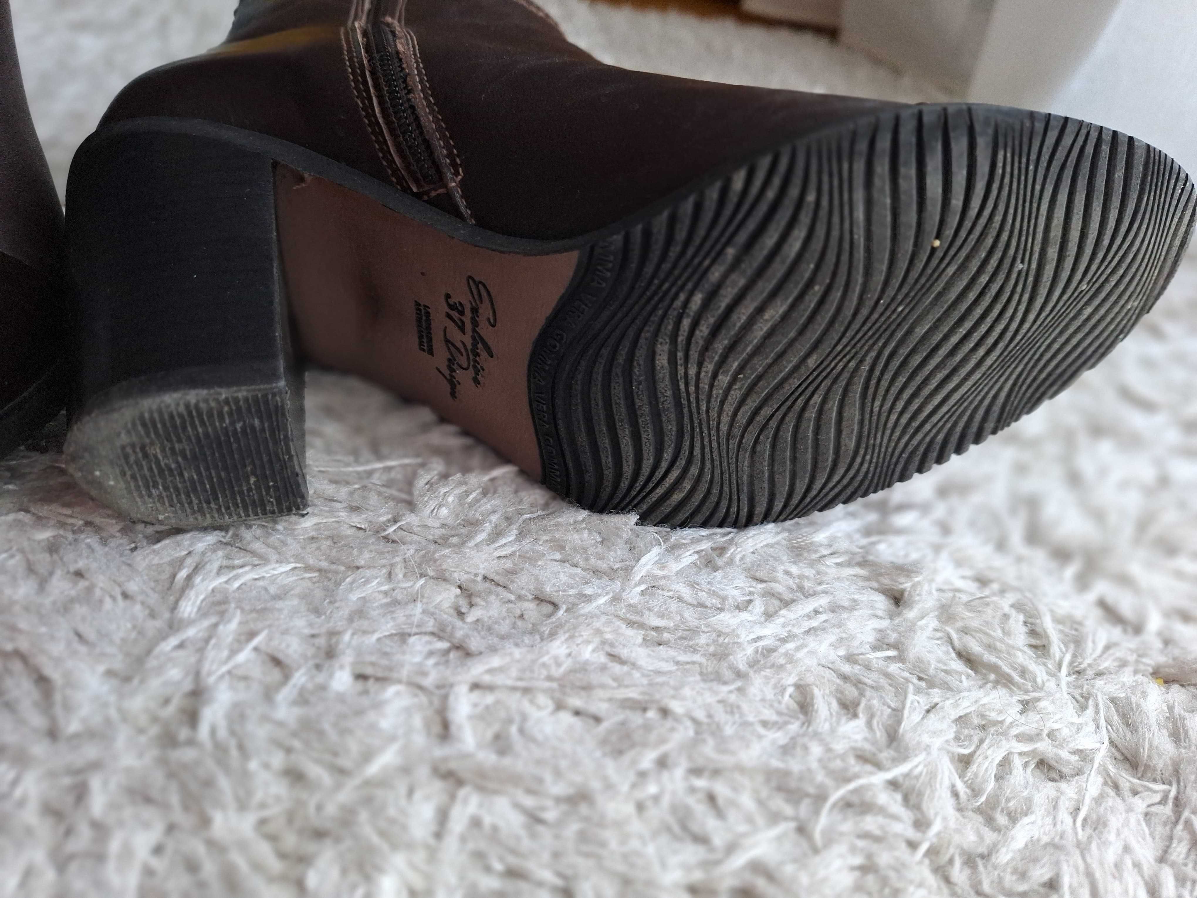 Botine piele+piele lacuita marime 37