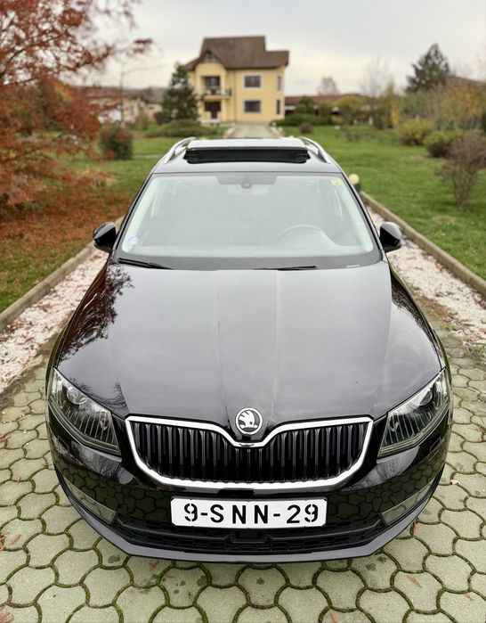 Skoda Octavia 3 ,cutie DSG Panoramic/Led/BiXenon/SUNET CANTON/Distroni
