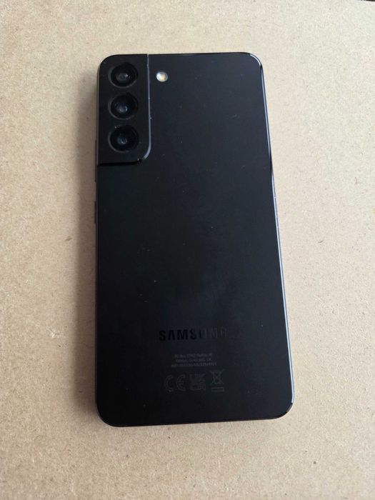 121 / 5,000
Samsung Galaxy S22 folosit pentru piese. RAM deteriorata.