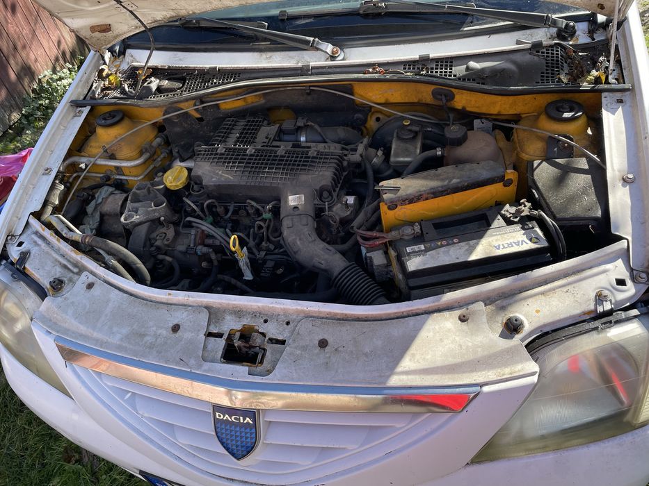 Vand dacia logan ,nepornita de 2 ani