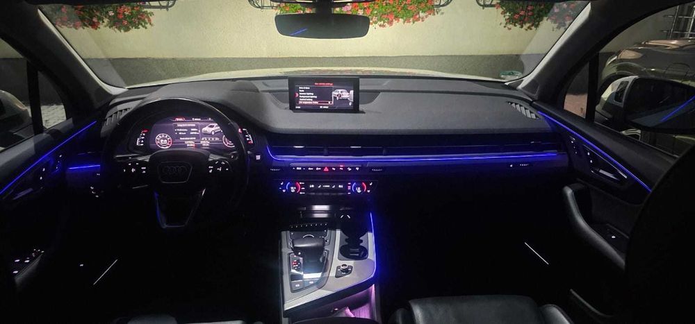 Audi Q7 3.0 TFSI, S-LINE
