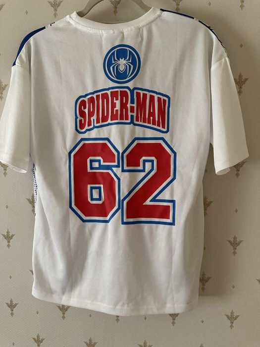 Tricou vârsta 11/12 ani ,152 cm