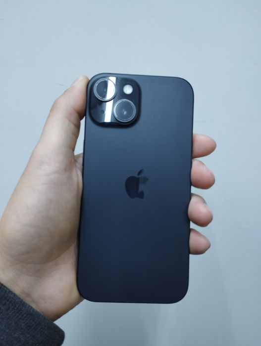 IPhone 15 128гб сост идиал