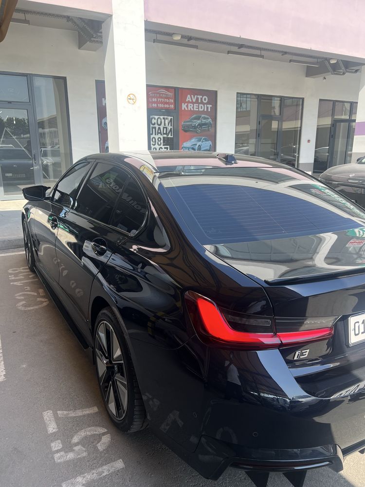 Bmw i3 35L natarius