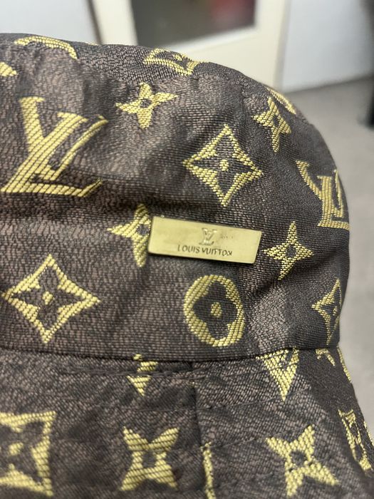Шапка Louis Vuitton