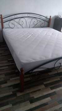 Продам кровать Азалия с матрасом