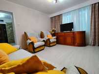 Apartament 3 camere lux,decomandat ,etaj2/4,central Hipodrom