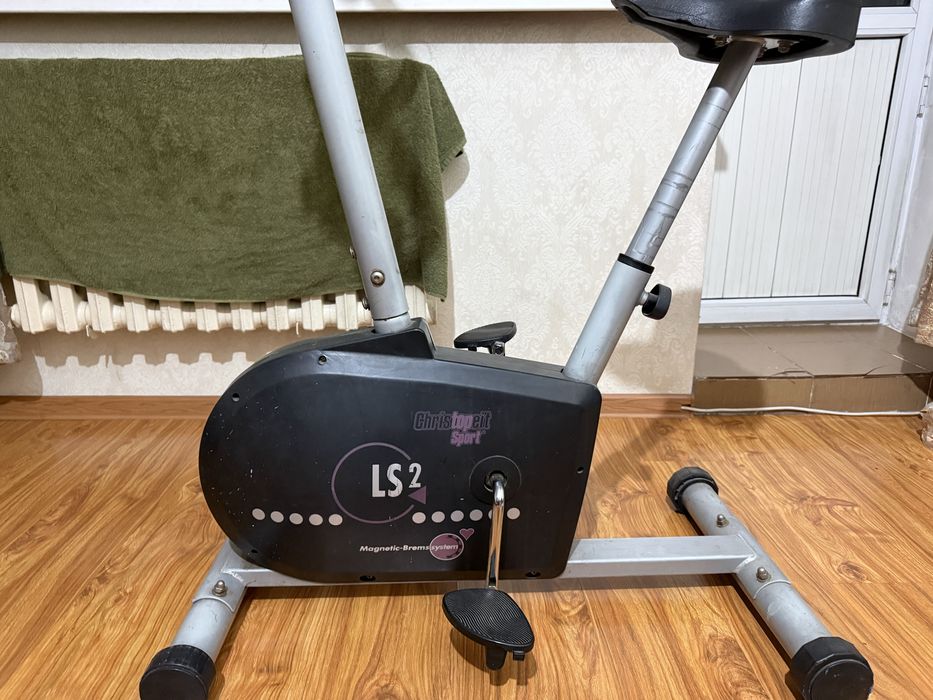 Отдам даром велотренажер