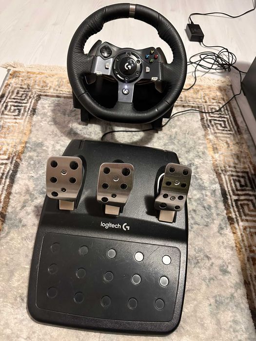 Volan Logitech G920 cu pedale