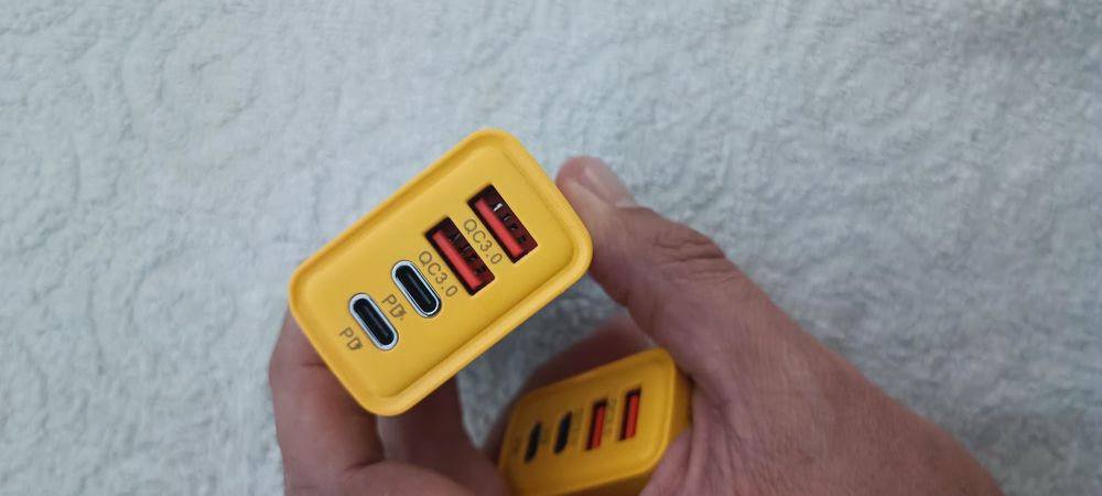 Incarcator telefon 120W