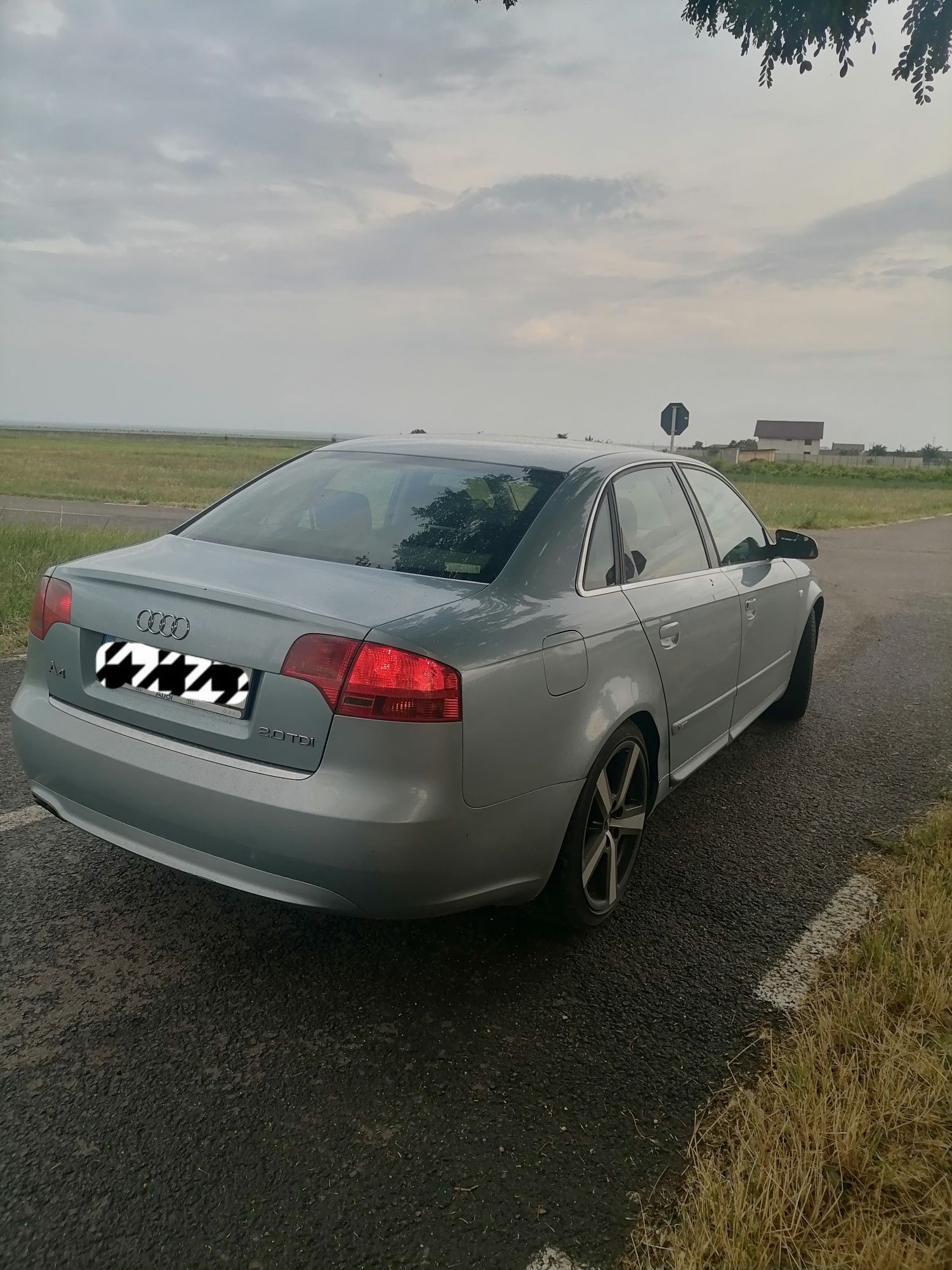 Dezmembrez Audi A4 b7 2.0 TDI BRE 140 CP 6 TREPTE S Line