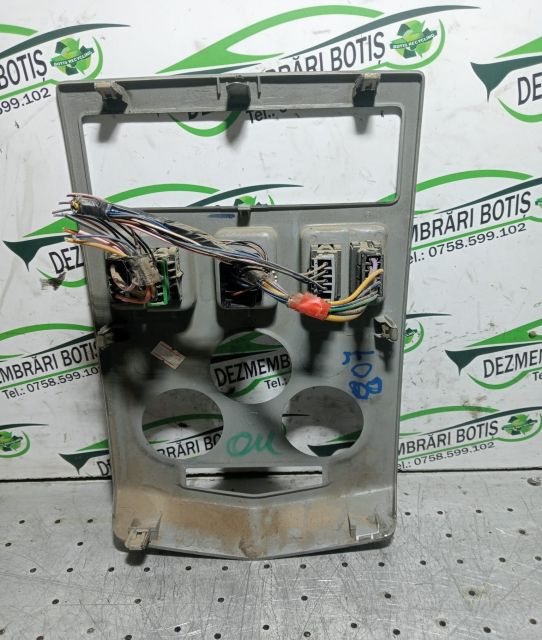 Buton avarie Dacia Logan prima generatie