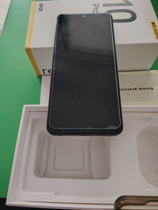 Vând telefon Realme 10 PRO 5G