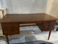 Продам винтажный румынский стол