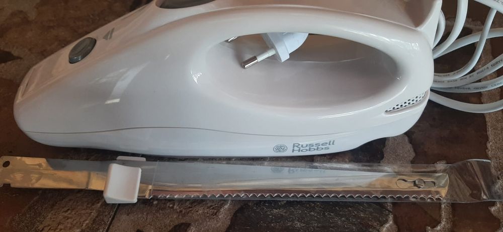 Cuțit electric Russell Hobbs