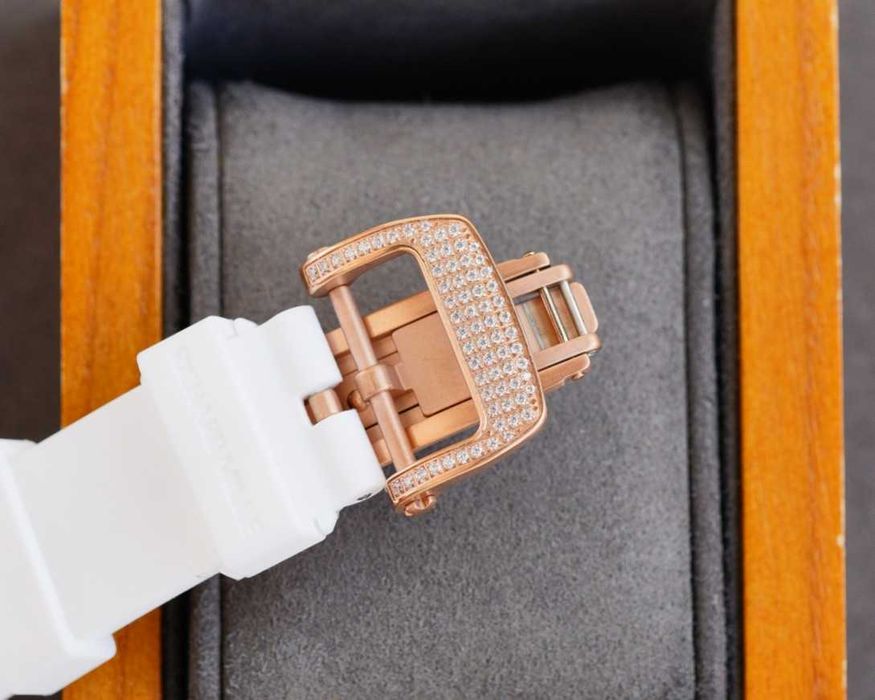 Автоматичен дамски часовник RM26-01 Tourbillon Panda