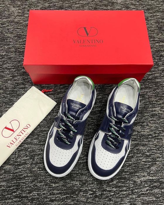 Adidasi Valentino-Colectia noua-Poze Reale 100%!Piele naturală interio