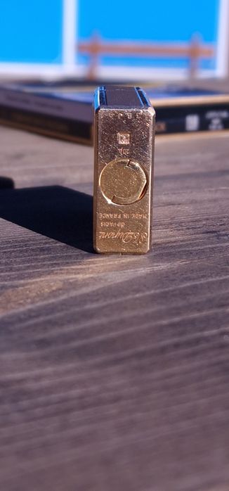 Запалка . Dupont .