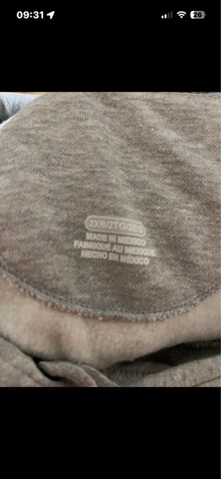 Hanorac barbat 2xl marime mare stare impecabila