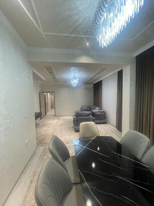 Ул.Бабура  Новостройка   Зарафшон сити.  3 ком