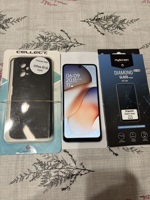 Продавам REDMI NOTE 12 5G 128GB