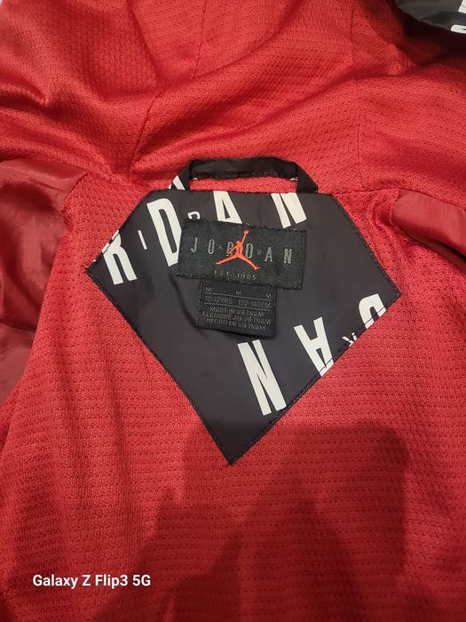 Момчешки ветровки