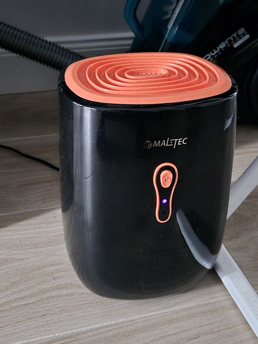 Dezumidificator electric, anti-mucegai, funcție uscare haine, absorban