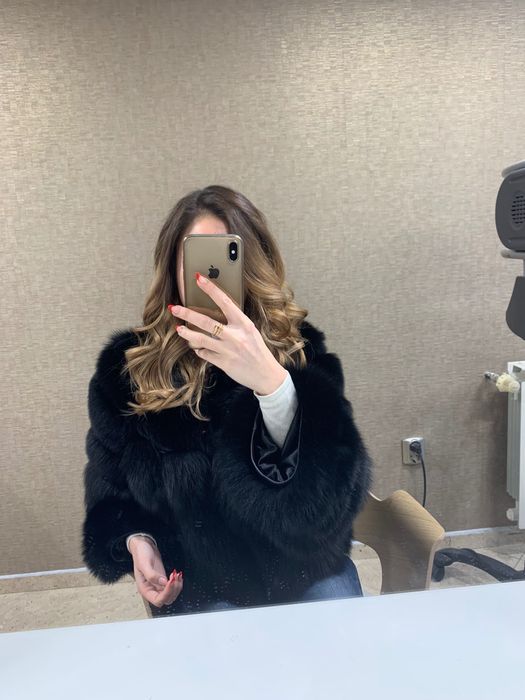 Черно палто от естествена лисица