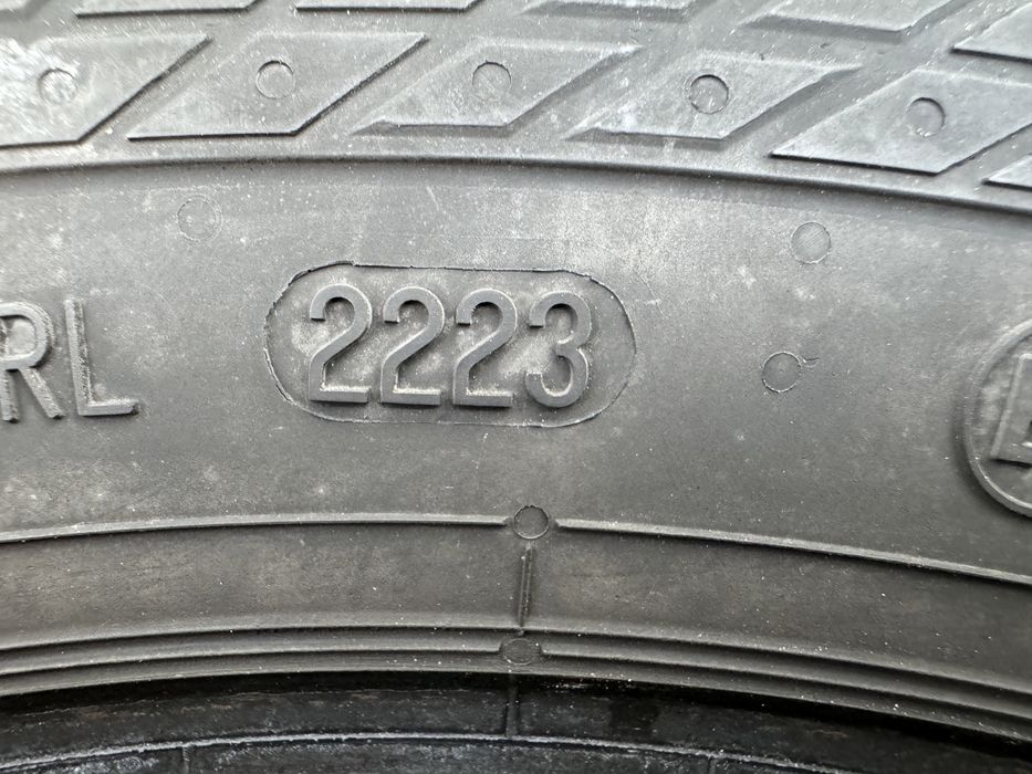 215 65 16C Continental