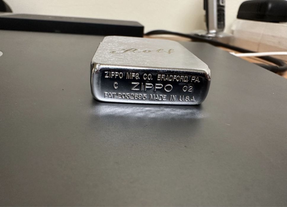 Bricheta Zippo de colectie benzina