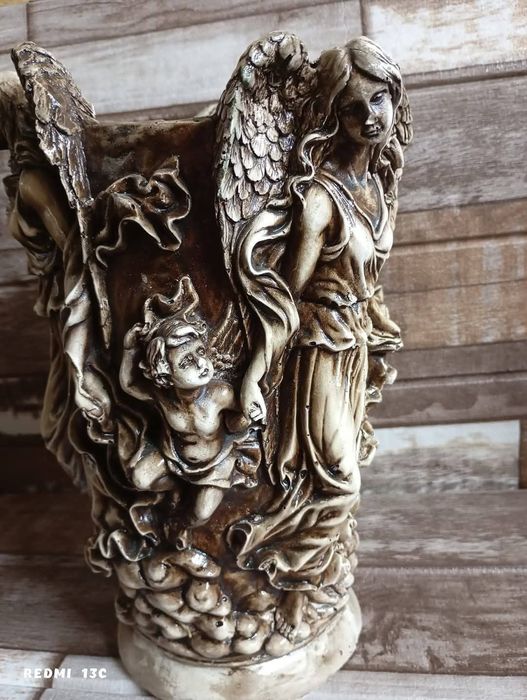 Прекрасна Ваза..