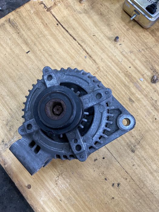 Range rover sport 2012година 3.0d 245кс Динамо