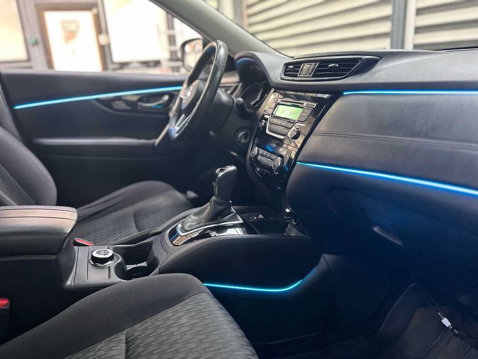 Lumini ambientale LED dedicate NISSAN