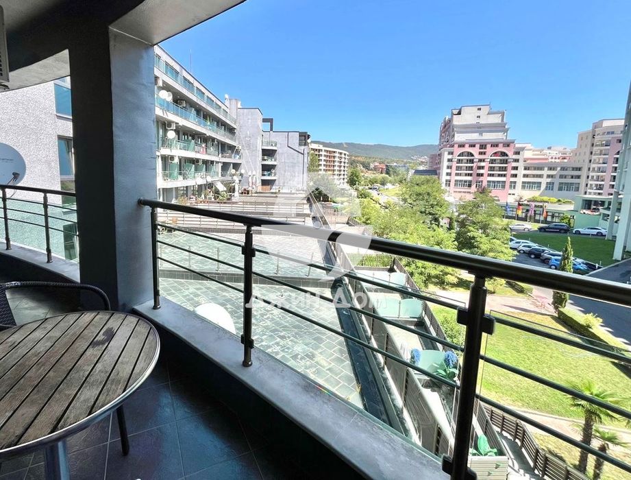 Продава се Двустаен апартамент в к.к. Слънчев бряг - 82 кв.м за 1049 €/кв.м - Снимка #8