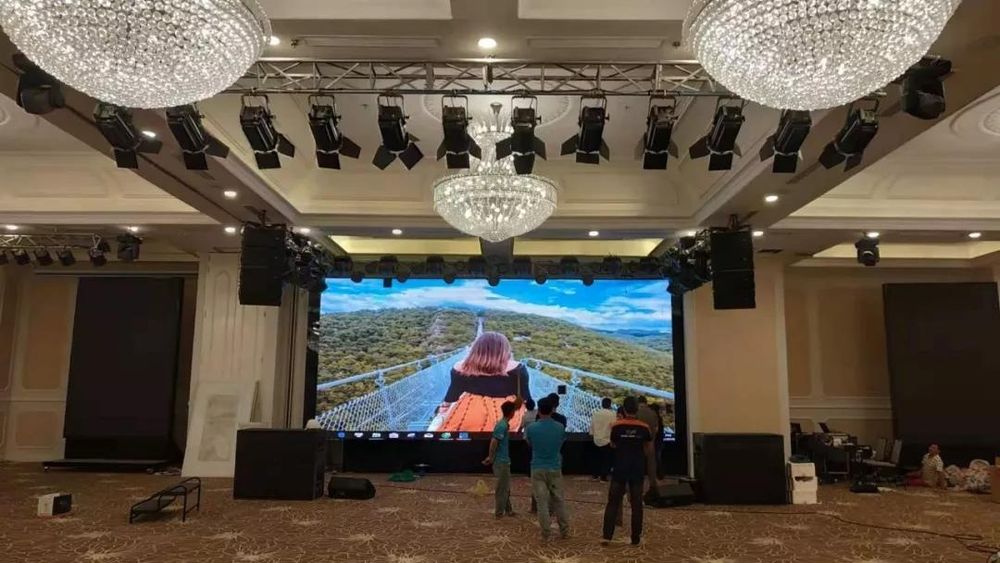 Led ekran arenda
