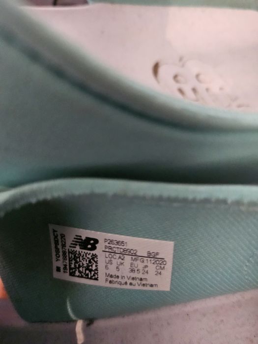 Сандали New balance