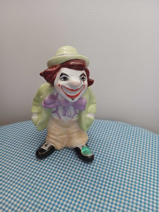 Bibelou din portelan Clovn, Romanesc, Fabricat in comunism la Cluj
