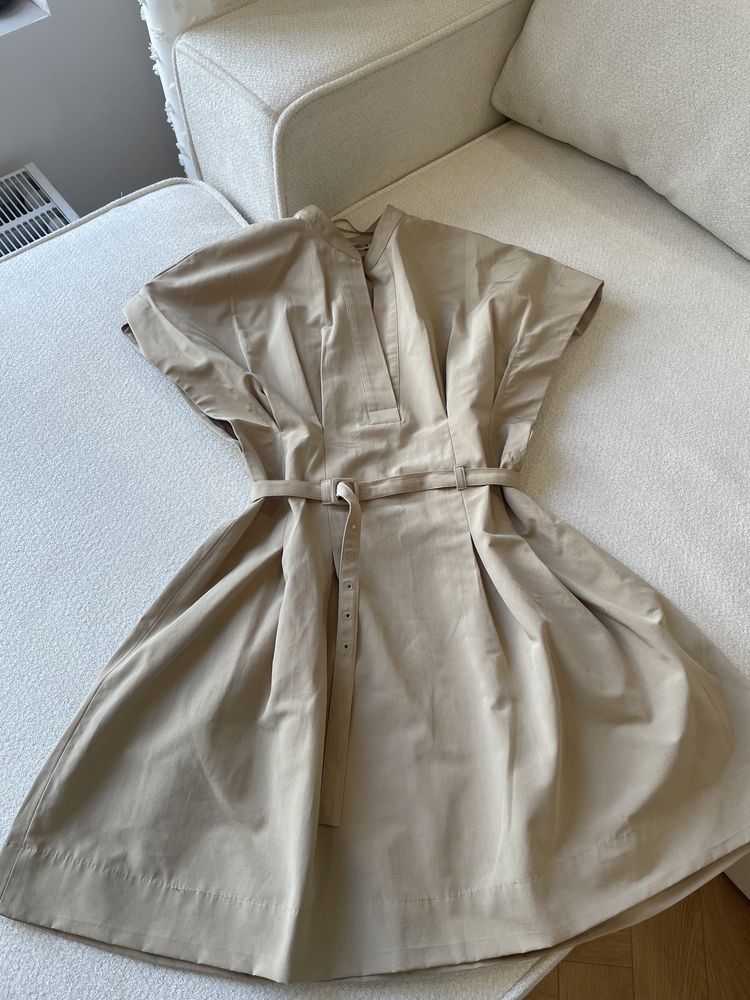 Платье Zara в отличном качестве