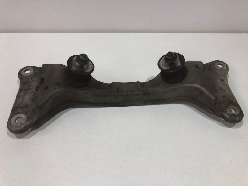 Suport cutie viteze 6778033 BMW Seria 1 E81/E82/E87/E88 [facelift] [2