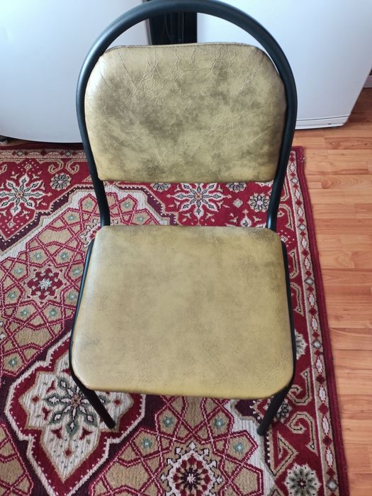 Стулья количество 4 шт