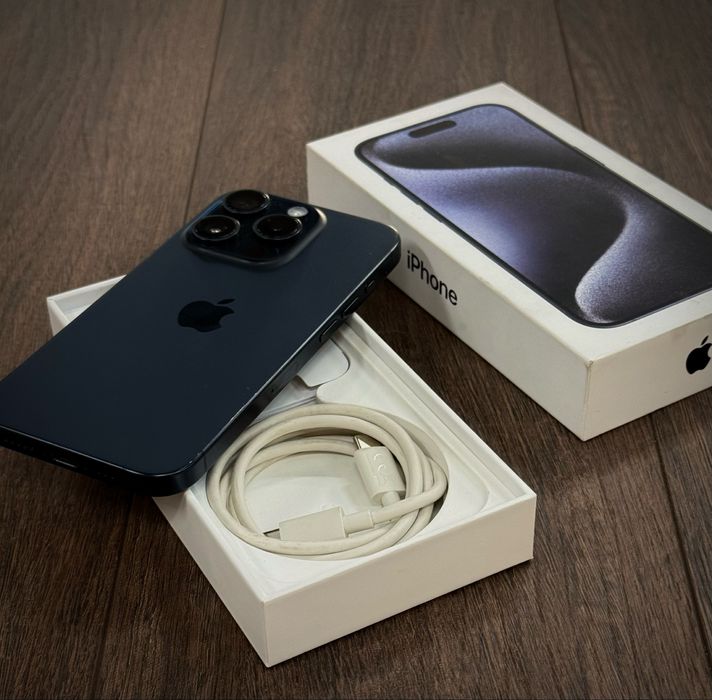 Гаранция* Iphone 15 pro /Пълен комплект + подаръци*