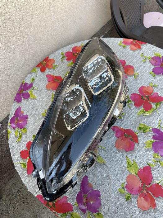 Far stânga full led ford kuga 3.cod:lv4b-13e015-fh.