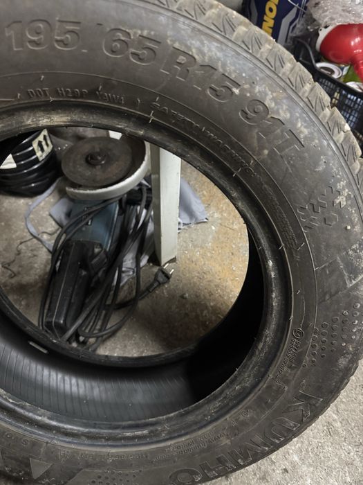 2бр.Зимни гуми kumho 195/65/15