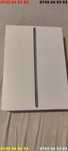 cutie IPAD generatia 9 65Gb se vinde ca in poze