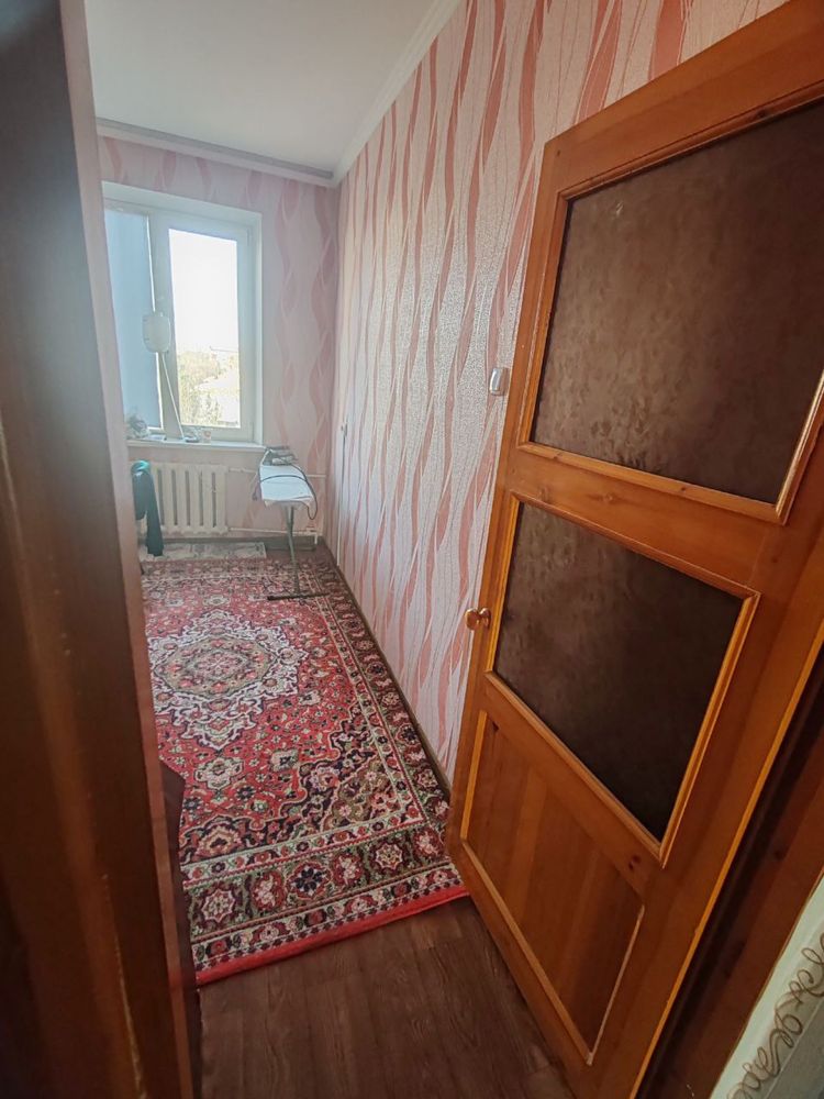 7 mkr 4 maktab yoni 3 xonalik 4 etajkani 4 etaji