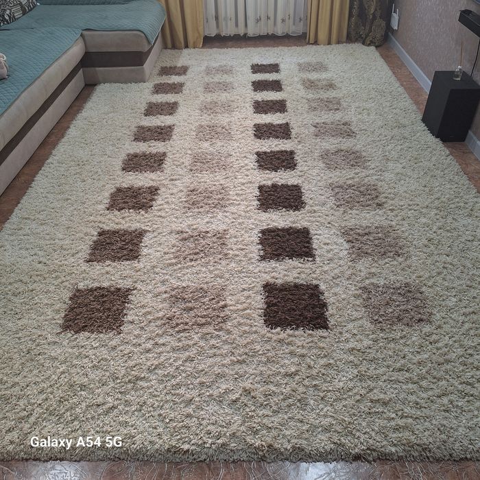 Продам большой  ковёр