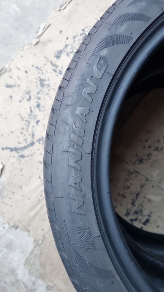 2 Anvelope Vară Nankang 225 45 ZR18XL Stare Perfectă.